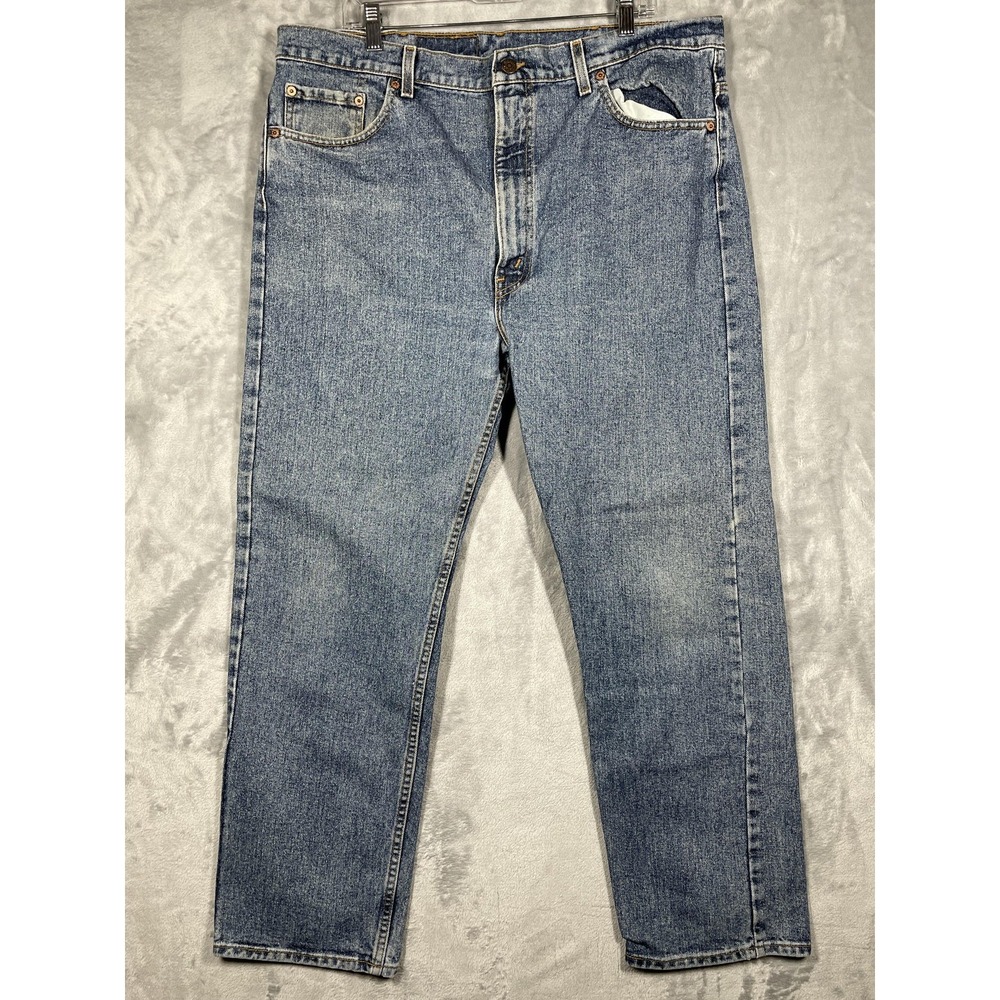 Vintage Levis 505 Jeans Mens 42x30 Medium Wash Straight Leg Made in USA Blue